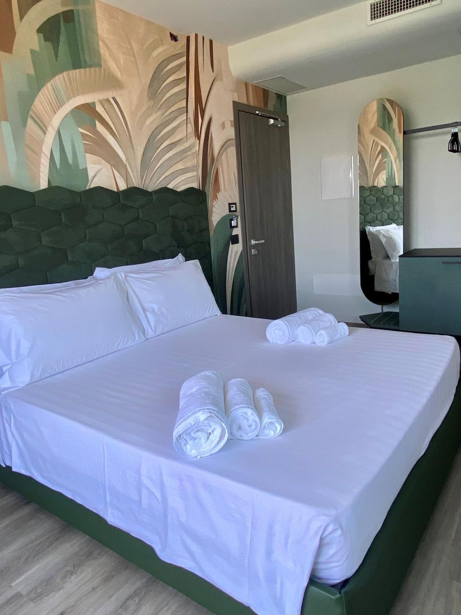 Hotel Vita 萨罗 外观 照片